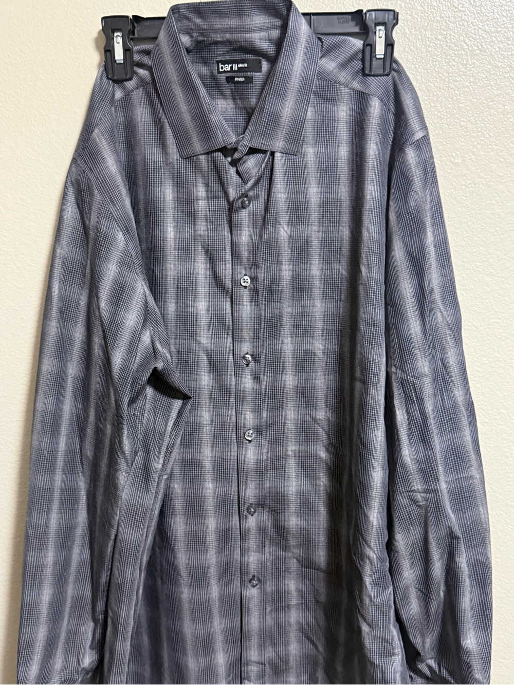 Bar III Gray Plaid Long-Sleeve Button-Up Shirt